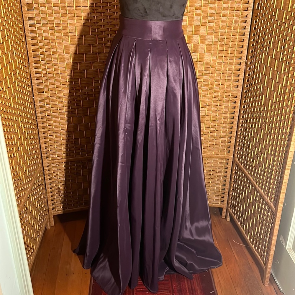 Long skirt